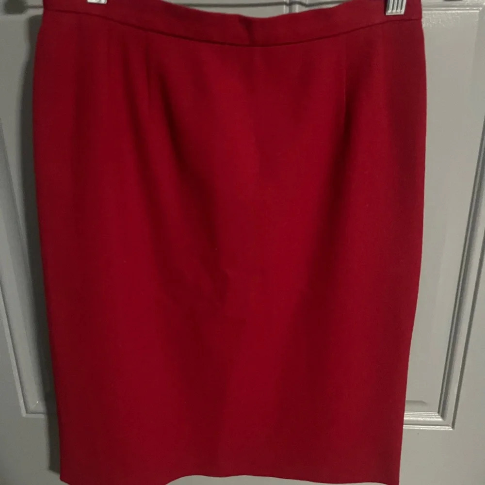 Liz Claiborne 100% Wool Women’s Skirt Size 2 petite